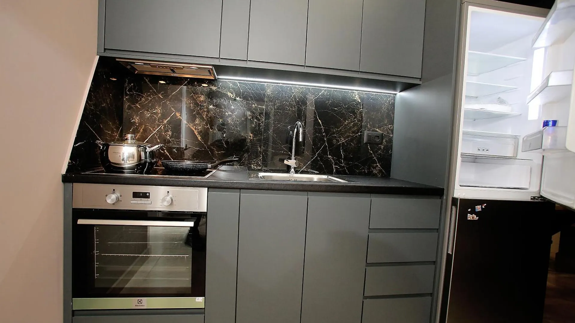 Luxury Triplex With Sea View Apartment Golem  0*, Golem (Tirana) Albania