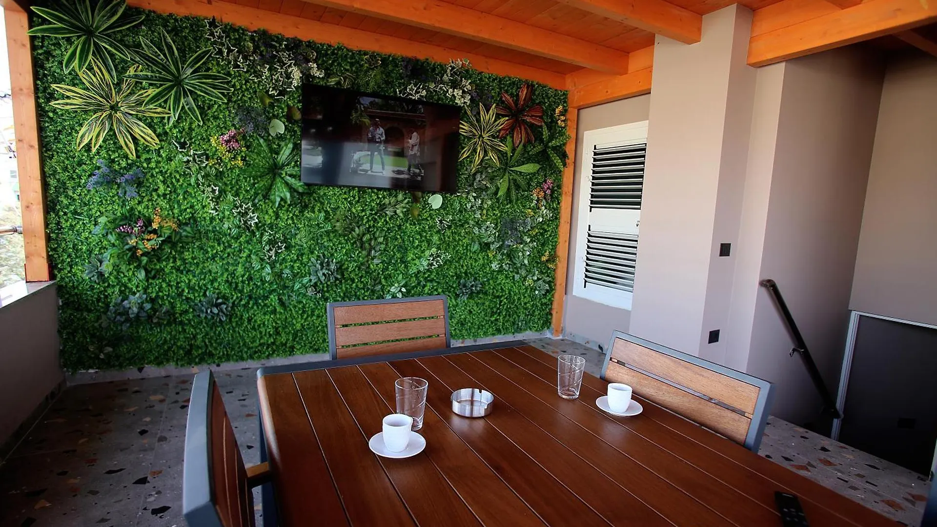 Luxury Triplex With Sea View Apartment Golem